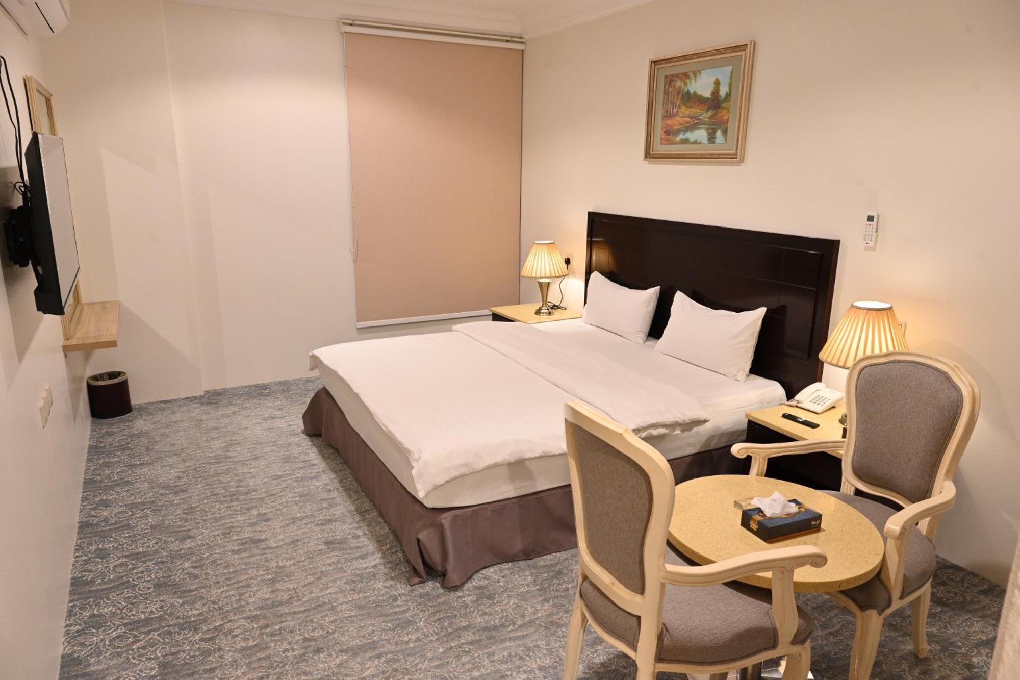 Al Furat Madayin Hotel Riadh Zimmer foto